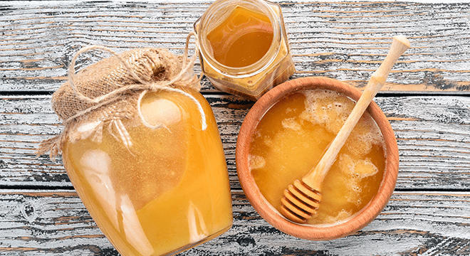 راهنمای خرید عسل طبیعی – 4 نکته برای شناسایی عسل طبیعی و مرغوب
