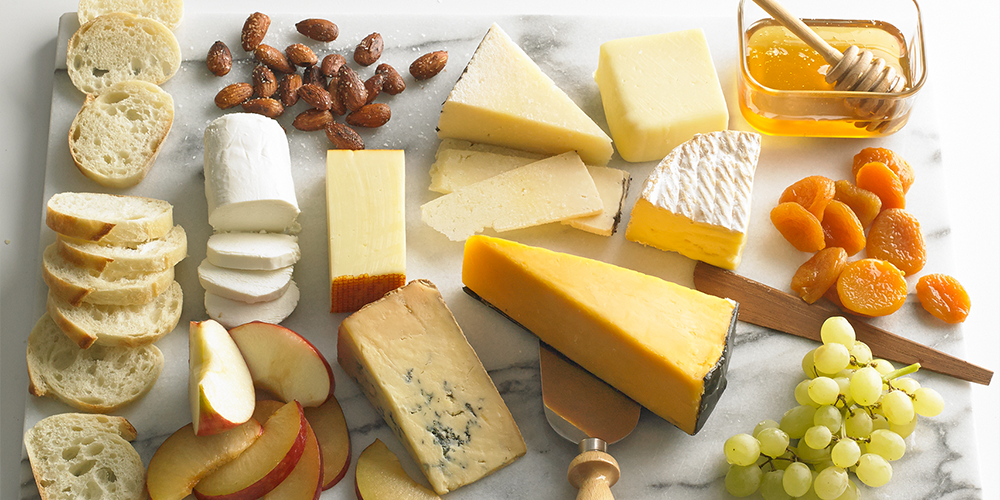 ۹ نوع پنیر سالم که بهتر است در رژیم غذایی خود قرار دهید!