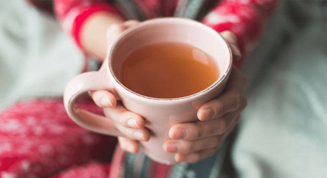 9 چای برای تسکین گلودرد – کدام چای برای درمان گلودرد مناسب است؟
